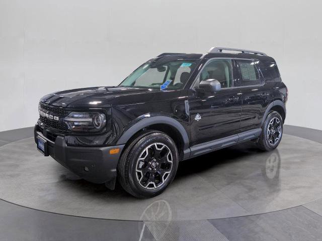 Certified 2025 Ford Bronco Sport Outer Banks w/ Outer Banks Tech Package+ image 1