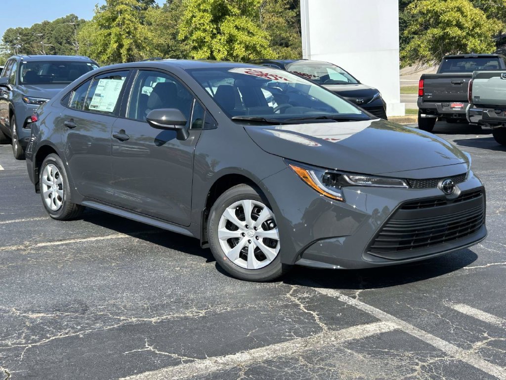 New 2027 Toyota Corolla LE