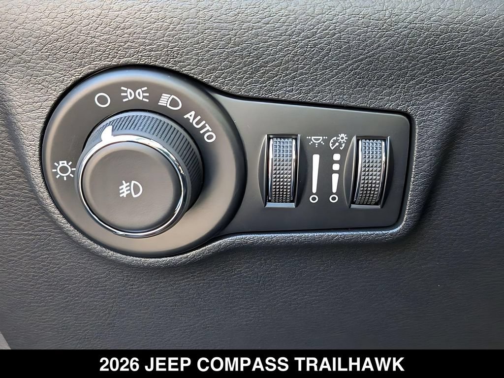 New 2026 Jeep Compass Trailhawk w/ Trailer Tow Group AWD/4WD image 26
