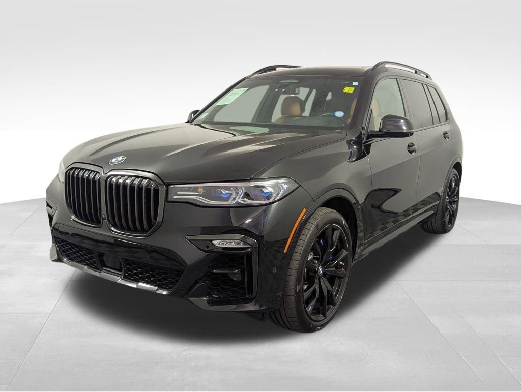 Used 2021 BMW X7 M50i video 2