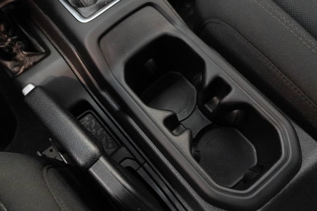 Used 2022 Jeep Wrangler Sport AWD/4WD image 19