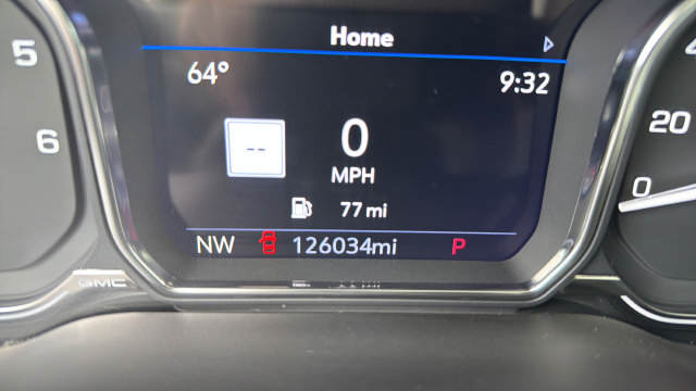 Used 2021 GMC Yukon XL Denali w/ Denali Premium Package AWD/4WD image 10