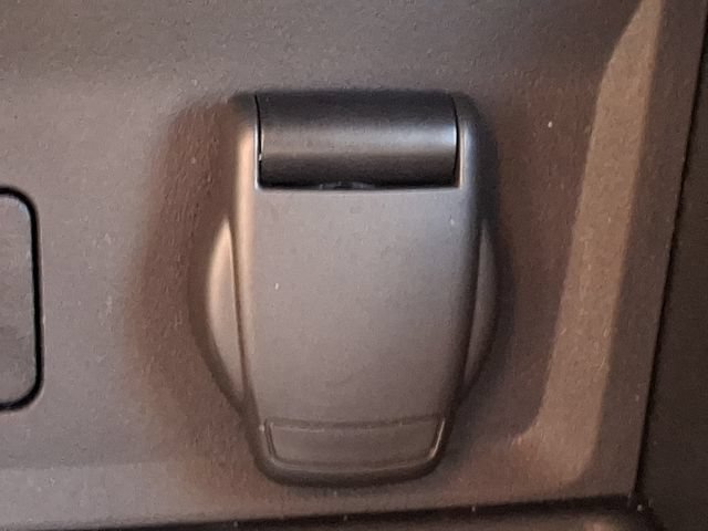 Used 2025 Nissan Sentra SV FWD image 26