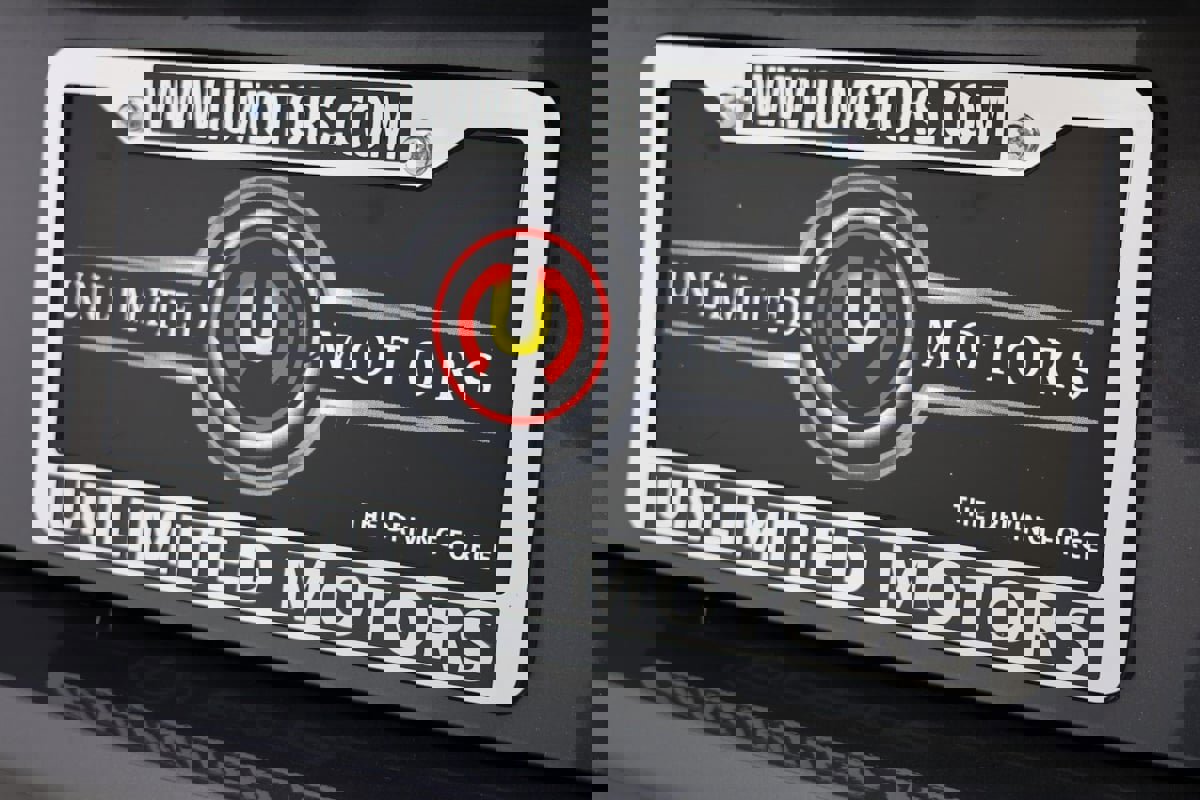 Used 2024 Lexus ES 350 Ultra Luxury w/ Accessory Package (Z2) image 19