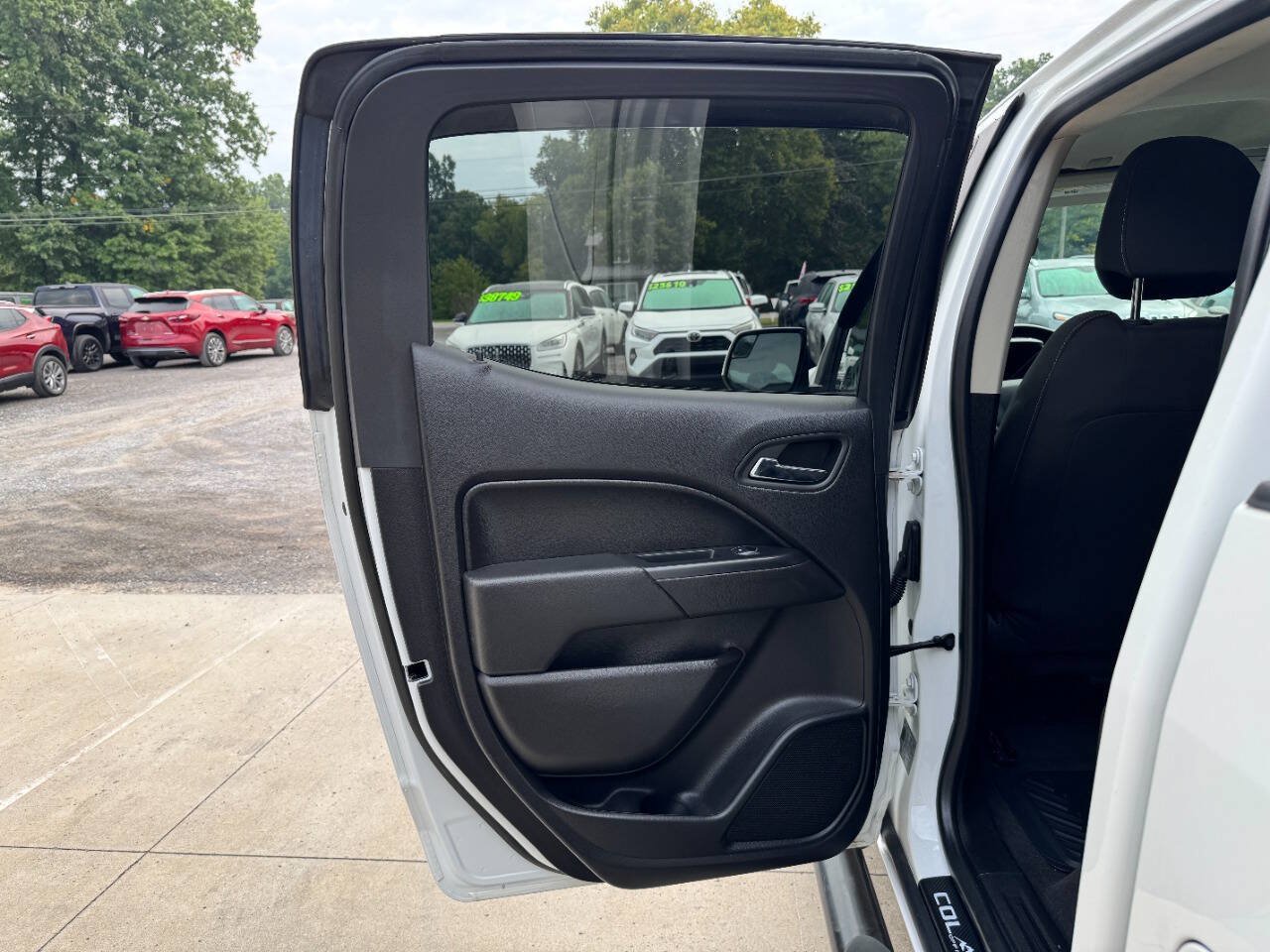 Used 2019 Chevrolet Colorado LT AWD/4WD image 19