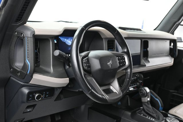 Used 2024 Ford Bronco Wildtrak AWD/4WD image 14