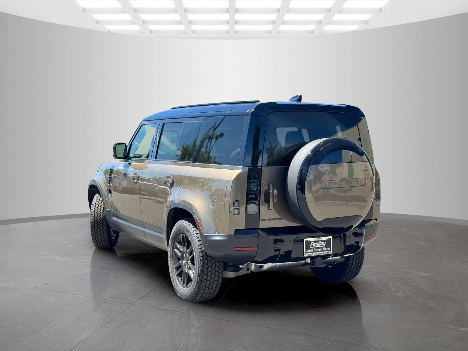 New 2026 Land Rover Defender 110 S AWD/4WD image 7