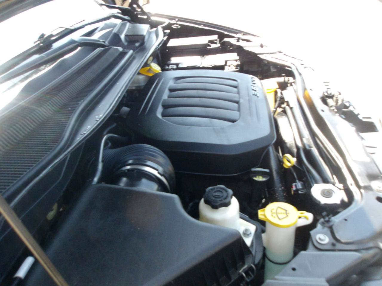 Used 2019 Dodge Grand Caravan SXT FWD image 22