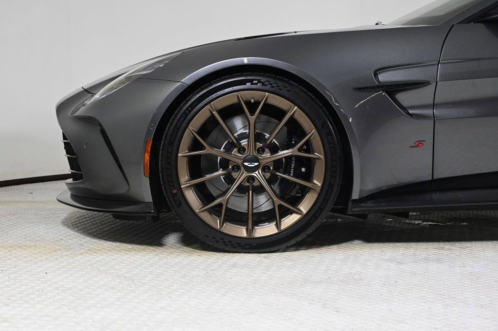 Used 2026 Aston Martin V8 Vantage S image 27