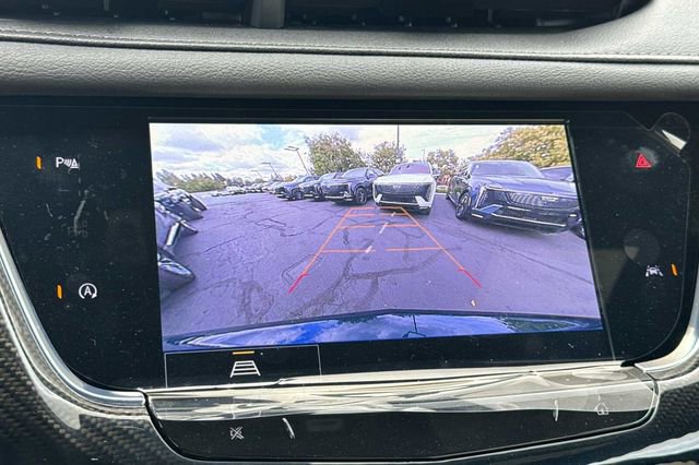 New 2025 Cadillac XT6 Sport AWD/4WD image 21