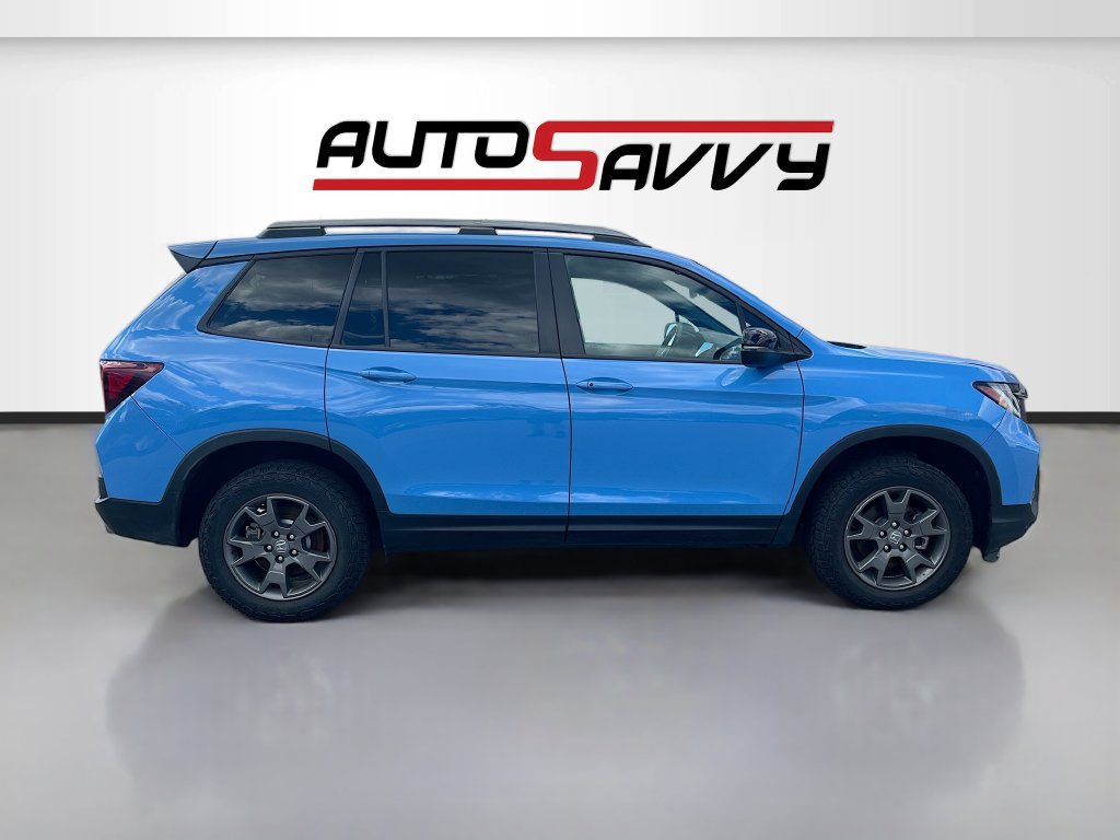 Used 2024 Honda Passport TrailSport image 8