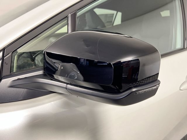 New 2026 Toyota C-HR AWD/4WD image 10