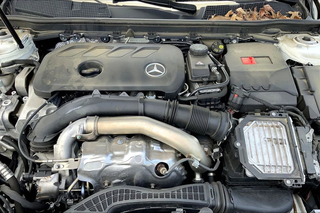 Used 2025 Mercedes-Benz CLA 250 4MATIC image 21