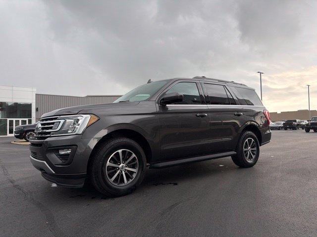 Used 2021 Ford Expedition XLT AWD/4WD image 3