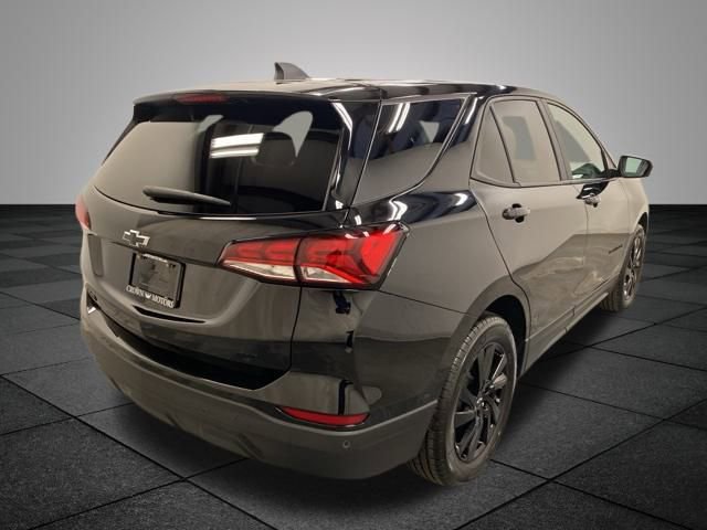 Used 2024 Chevrolet Equinox LS w/ LS Convenience Package image 6