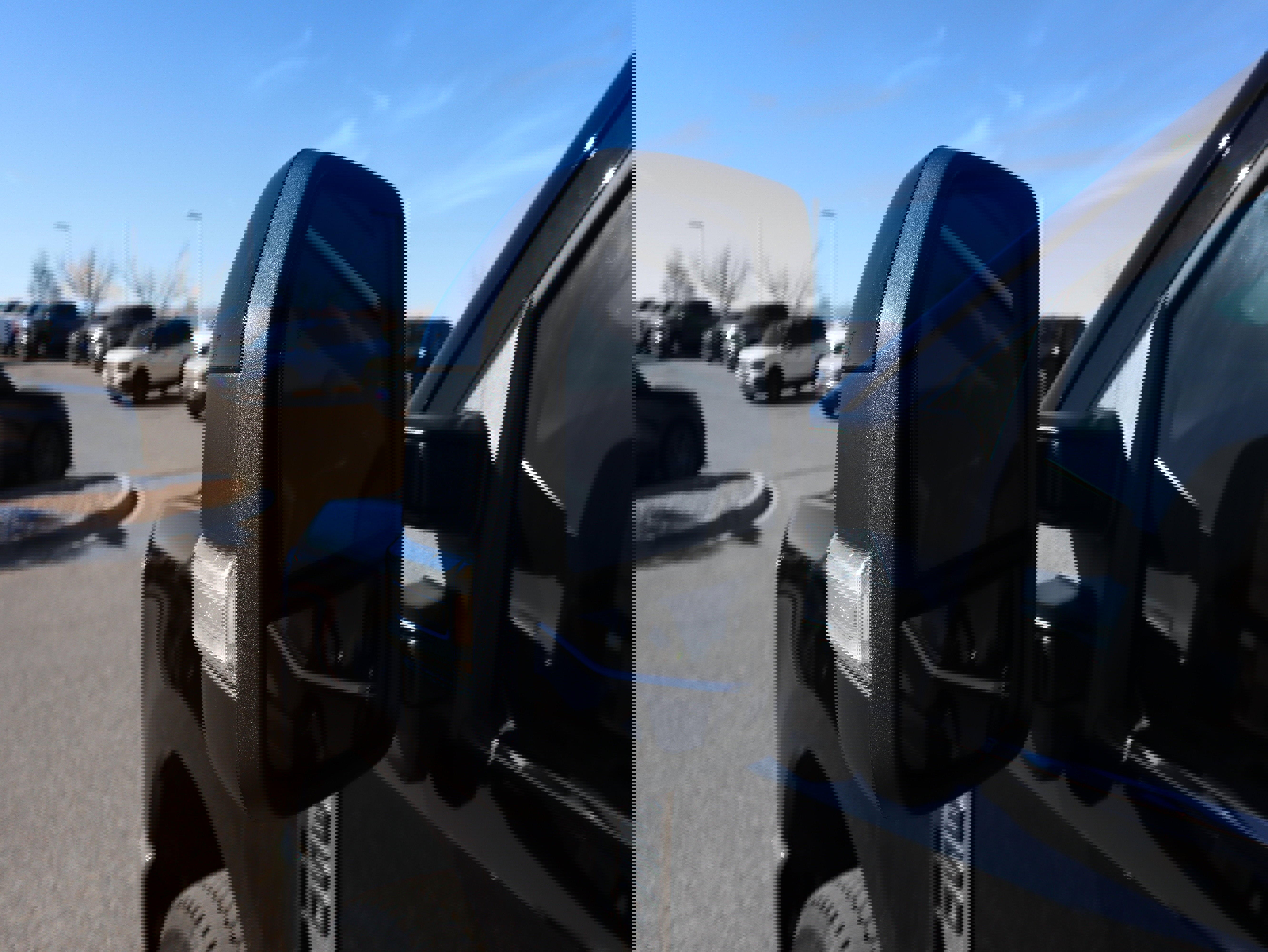 New 2026 Ford F350 King Ranch w/ FX4 Off-Road Package image 17