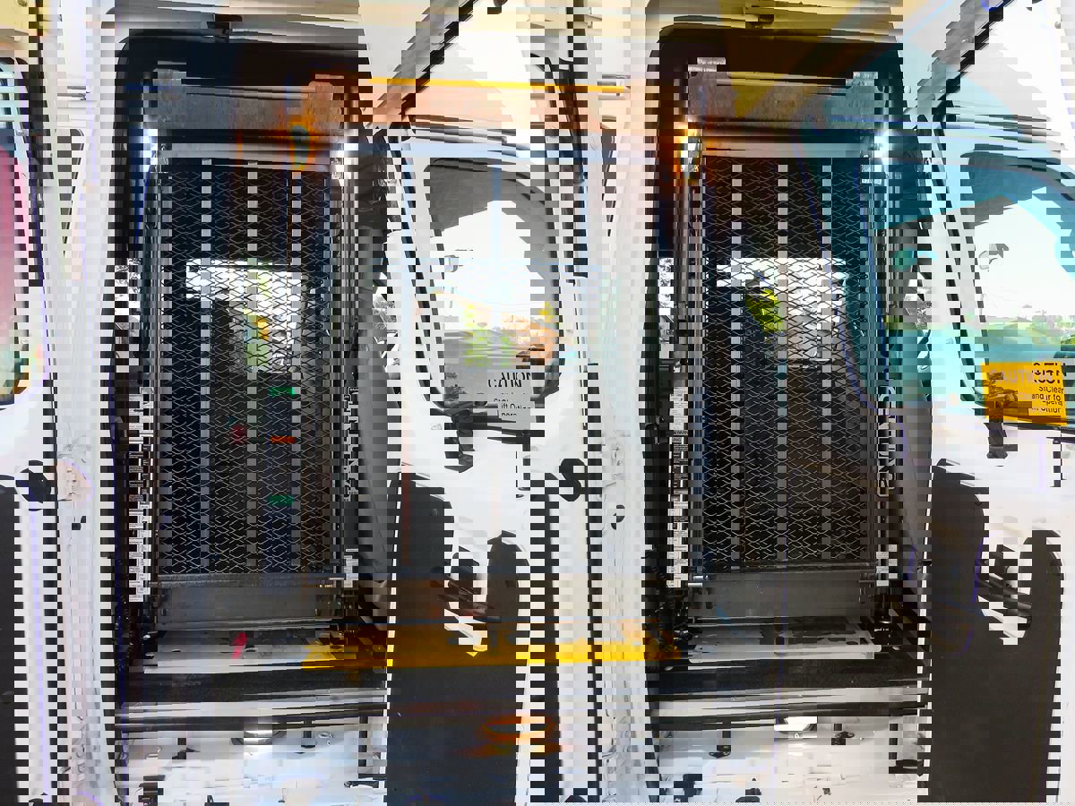 Used 2012 Ford E-150 and Econoline 150 w/ PWR Group image 13