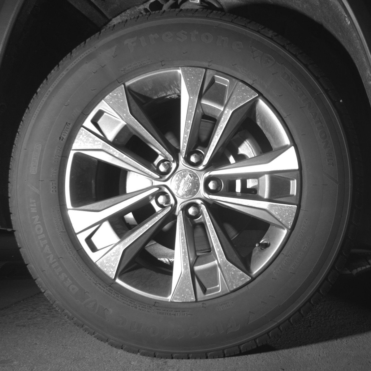 Used 2025 Chevrolet Equinox LT FWD image 13