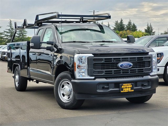 New 2025 Ford F350 XL