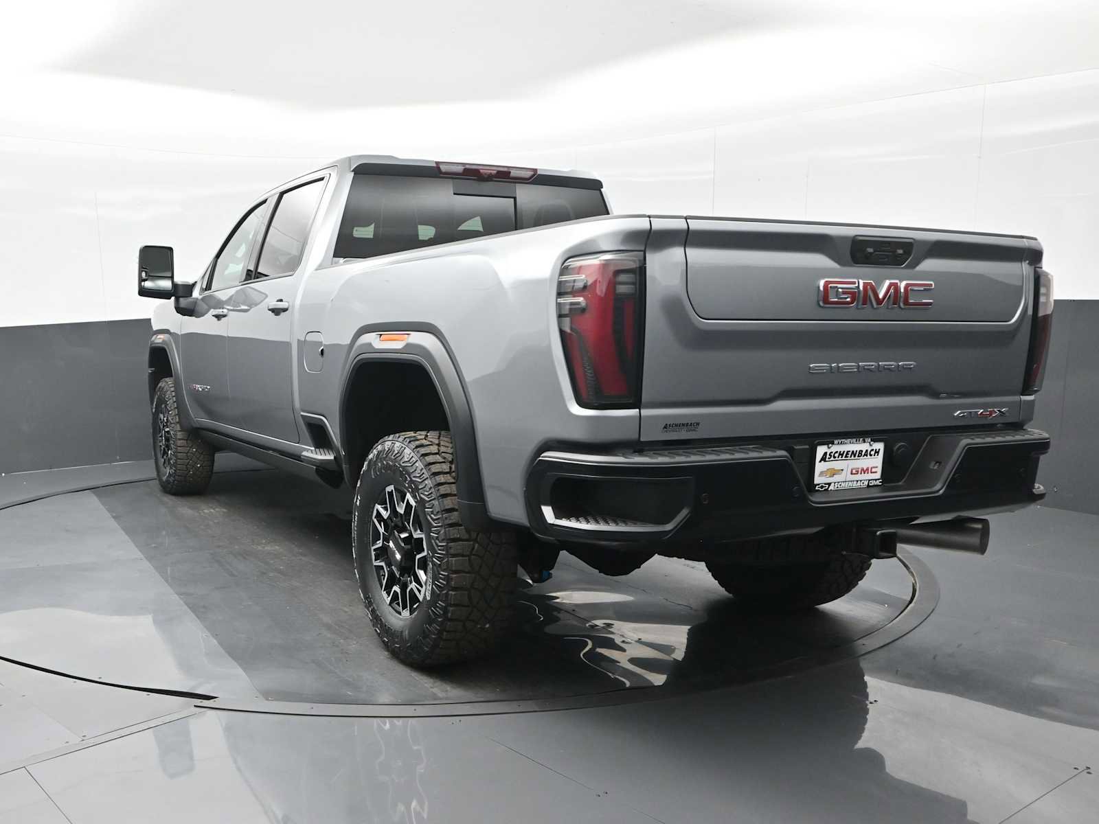New 2026 GMC Sierra 2500 AT4X image 6