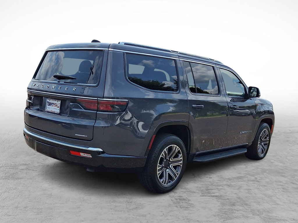 Used 2024 Jeep Wagoneer Series II AWD/4WD image 5