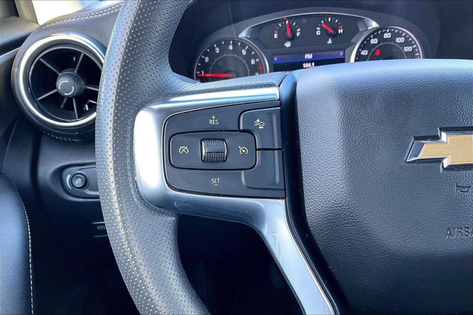 Used 2023 Chevrolet Blazer LT w/ Driver Confidence Package image 18