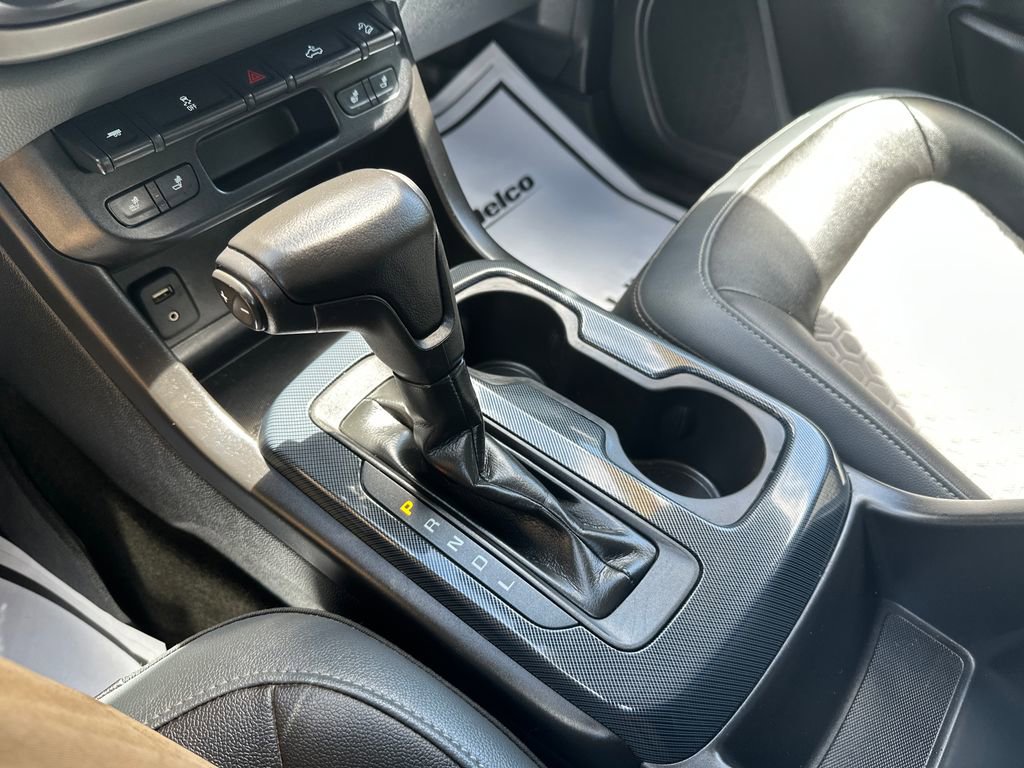 Used 2017 Chevrolet Colorado Z71 w/ Z71 Midnight Edition AWD/4WD image 20