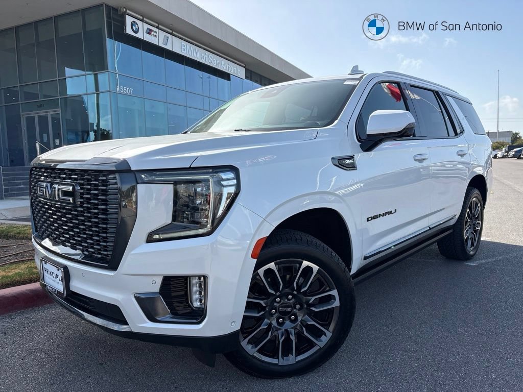 Used 2023 GMC Yukon Denali Ultimate AWD/4WD image 1