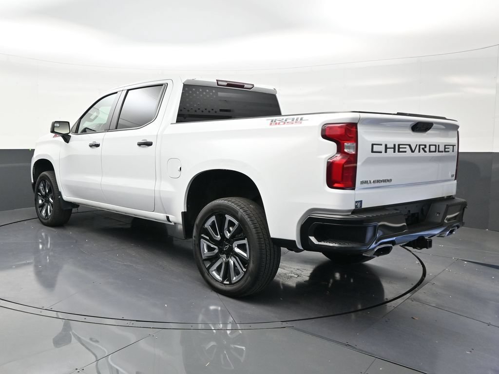 Used 2022 Chevrolet Silverado 1500 LT Trail Boss w/ Protection Package AWD/4WD image 3