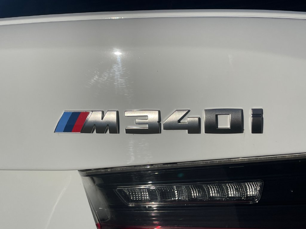 Used 2021 BMW M340i xDrive w/ Driving Assistance Package AWD/4WD image 17