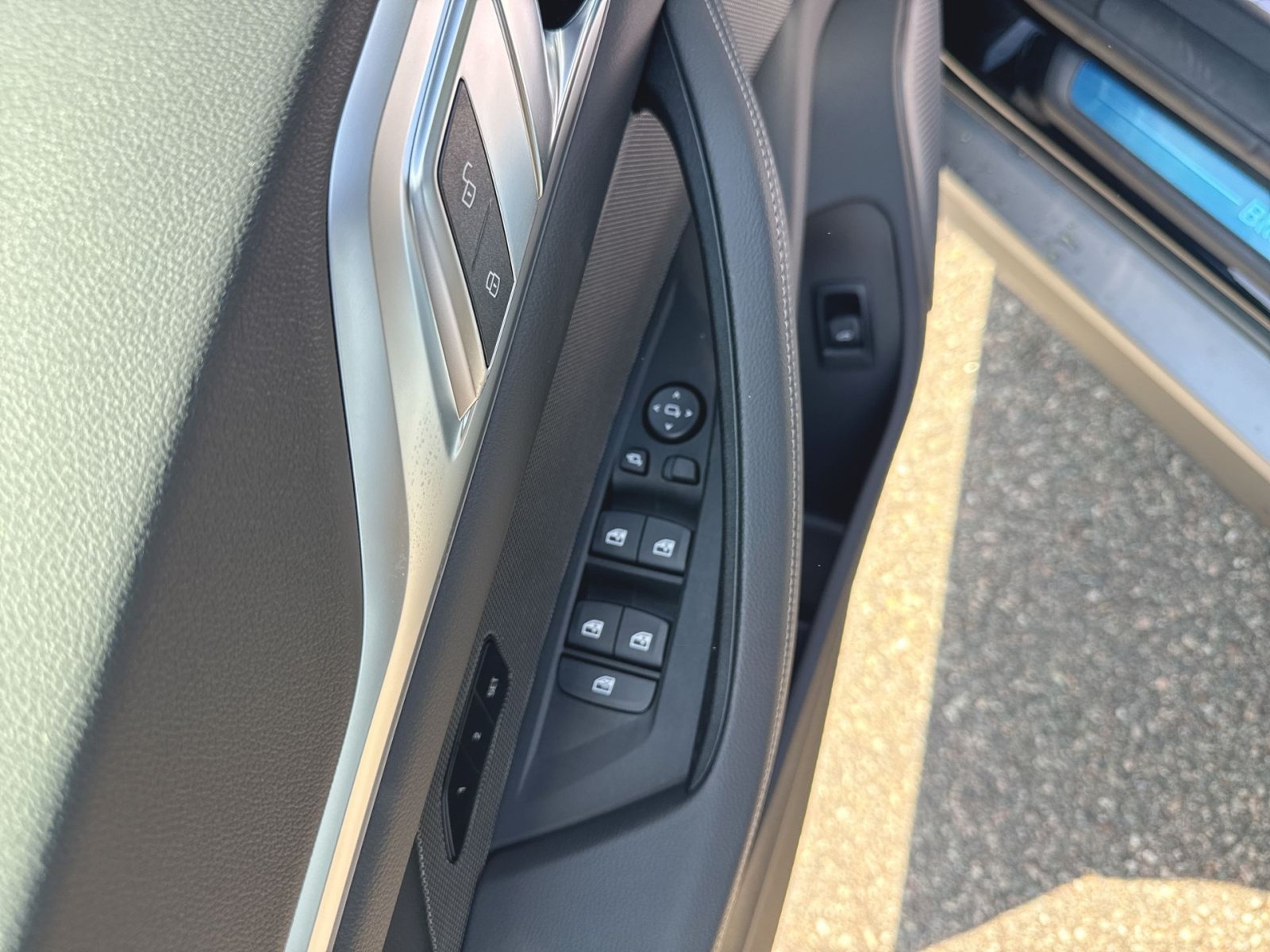 New 2026 BMW i4 xDrive40i w/ Premium Package AWD/4WD image 9
