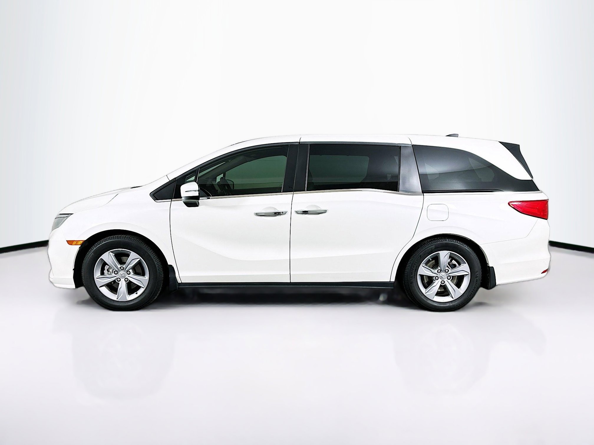 Used 2018 Honda Odyssey EX-L image 4