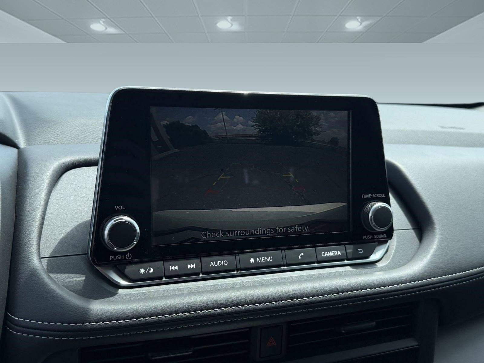 Certified 2026 Nissan Rogue S image 27