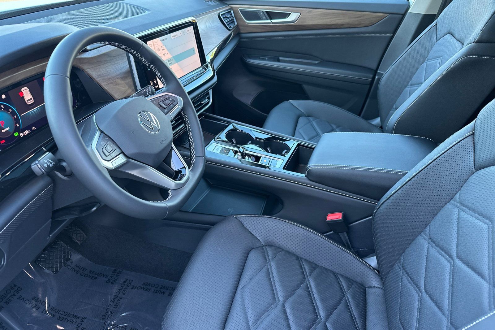 New 2026 Volkswagen Atlas SE image 9