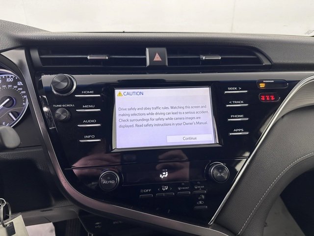 Used 2018 Toyota Camry SE image 26