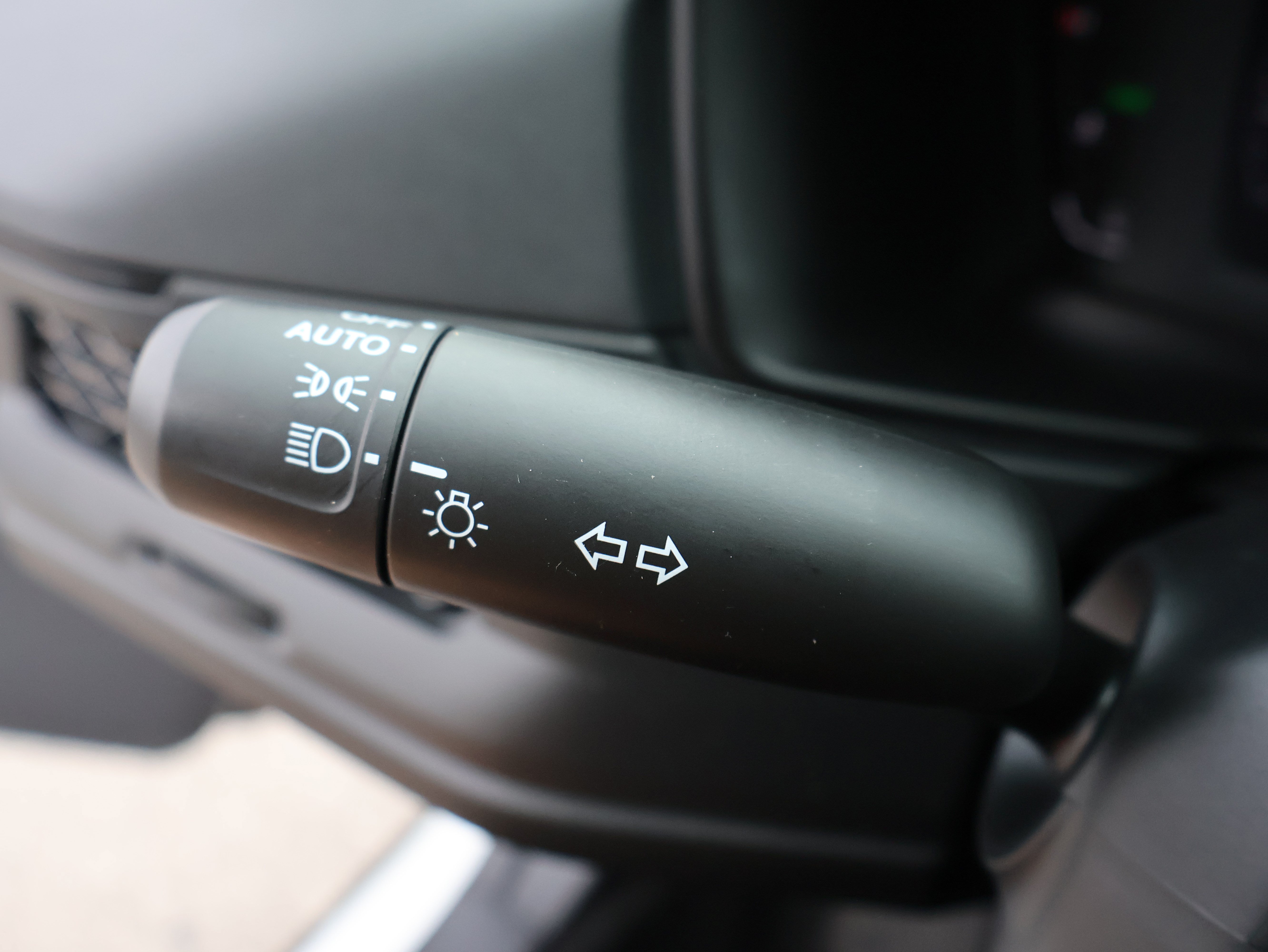 Used 2025 Honda Accord SE image 36