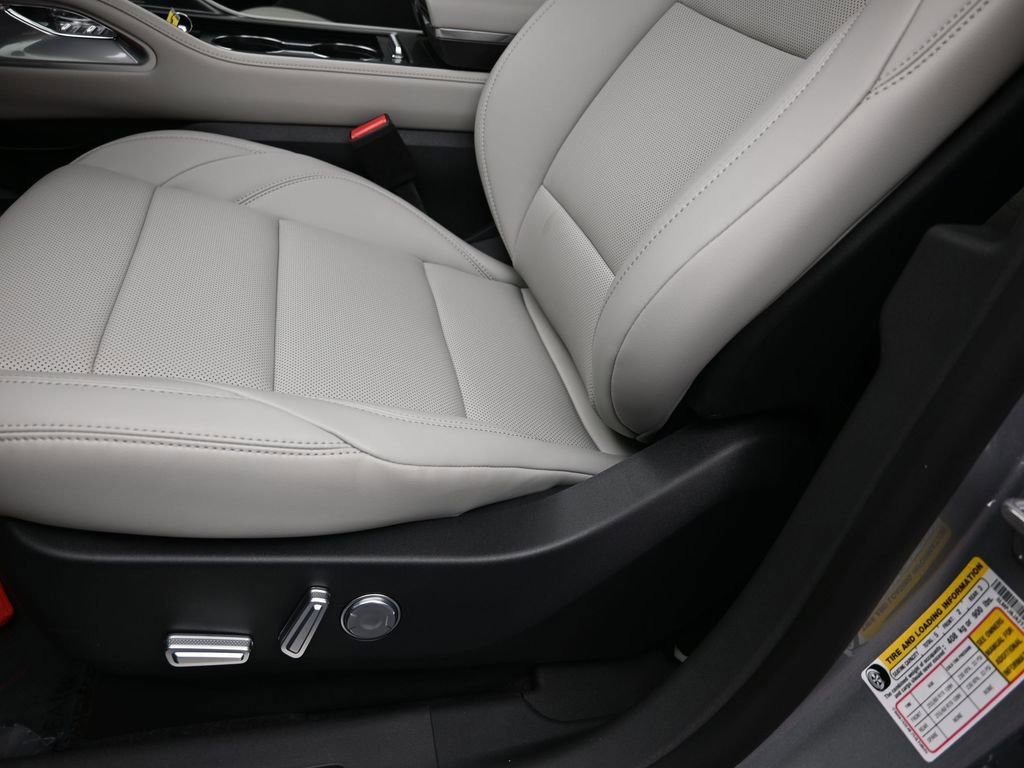 New 2026 Lincoln Nautilus Premier image 14