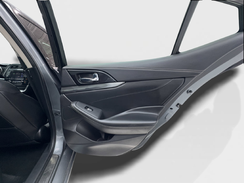 Used 2019 Nissan Maxima 3.5 SV w/ Floor Mat Group FWD image 36