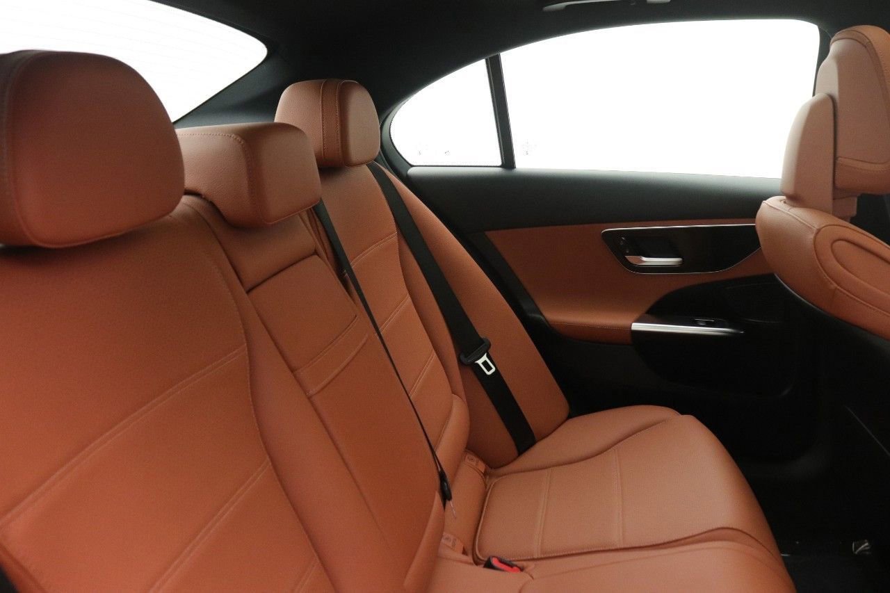 Certified 2023 Mercedes-Benz C 300 Sedan image 32