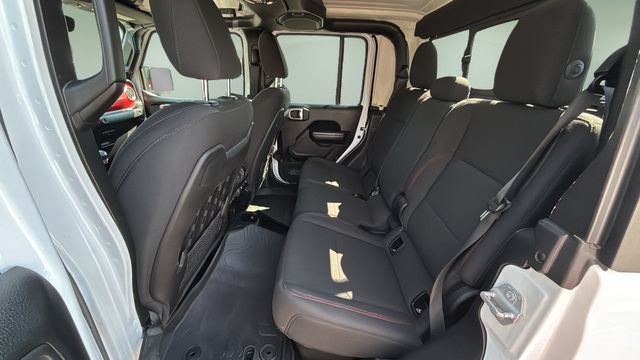 Used 2021 Jeep Gladiator Rubicon AWD/4WD image 20