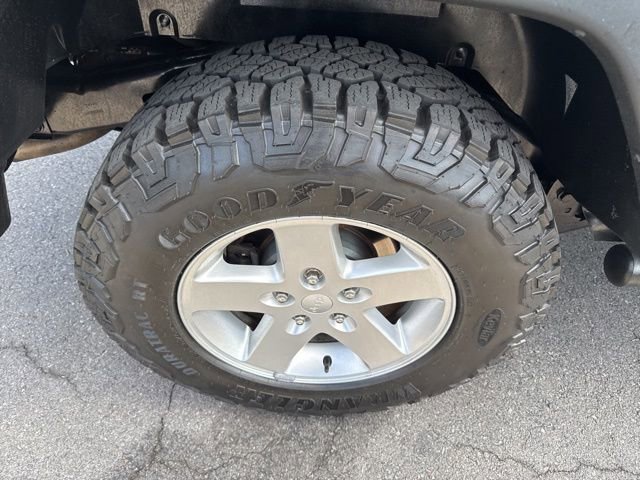 Used 2016 Jeep Wrangler Unlimited Sport w/ Quick Order Package 24S AWD/4WD image 9