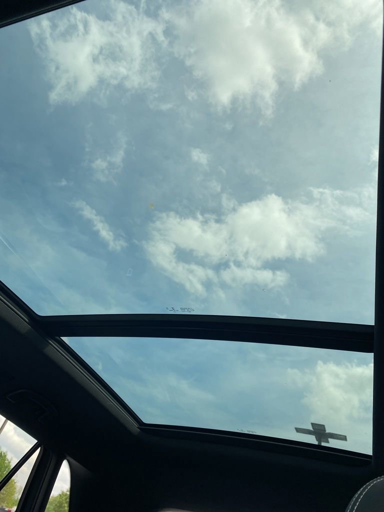 Used 2023 Volkswagen Atlas Cross Sport SE w/ Panoramic Sunroof Package image 31