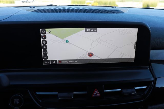 Used 2025 Kia Seltos S image 16