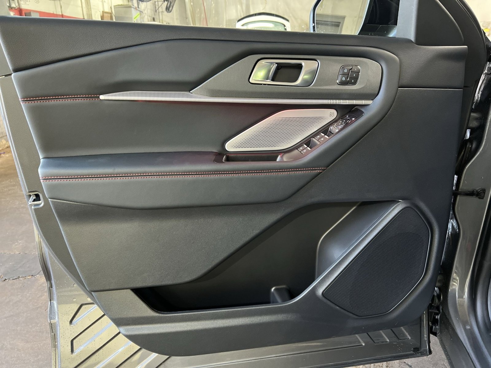 New 2026 Ford Explorer ST w/ Sun And Sound Package image 14