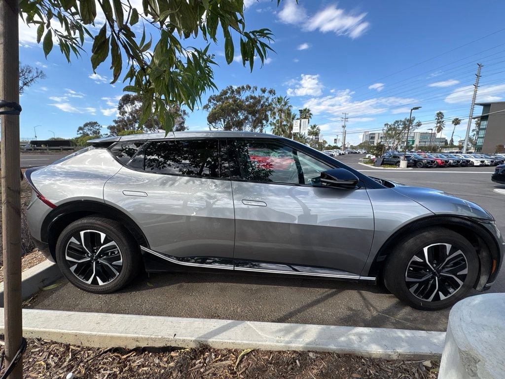 Used 2023 Kia EV6 Wind RWD image 6