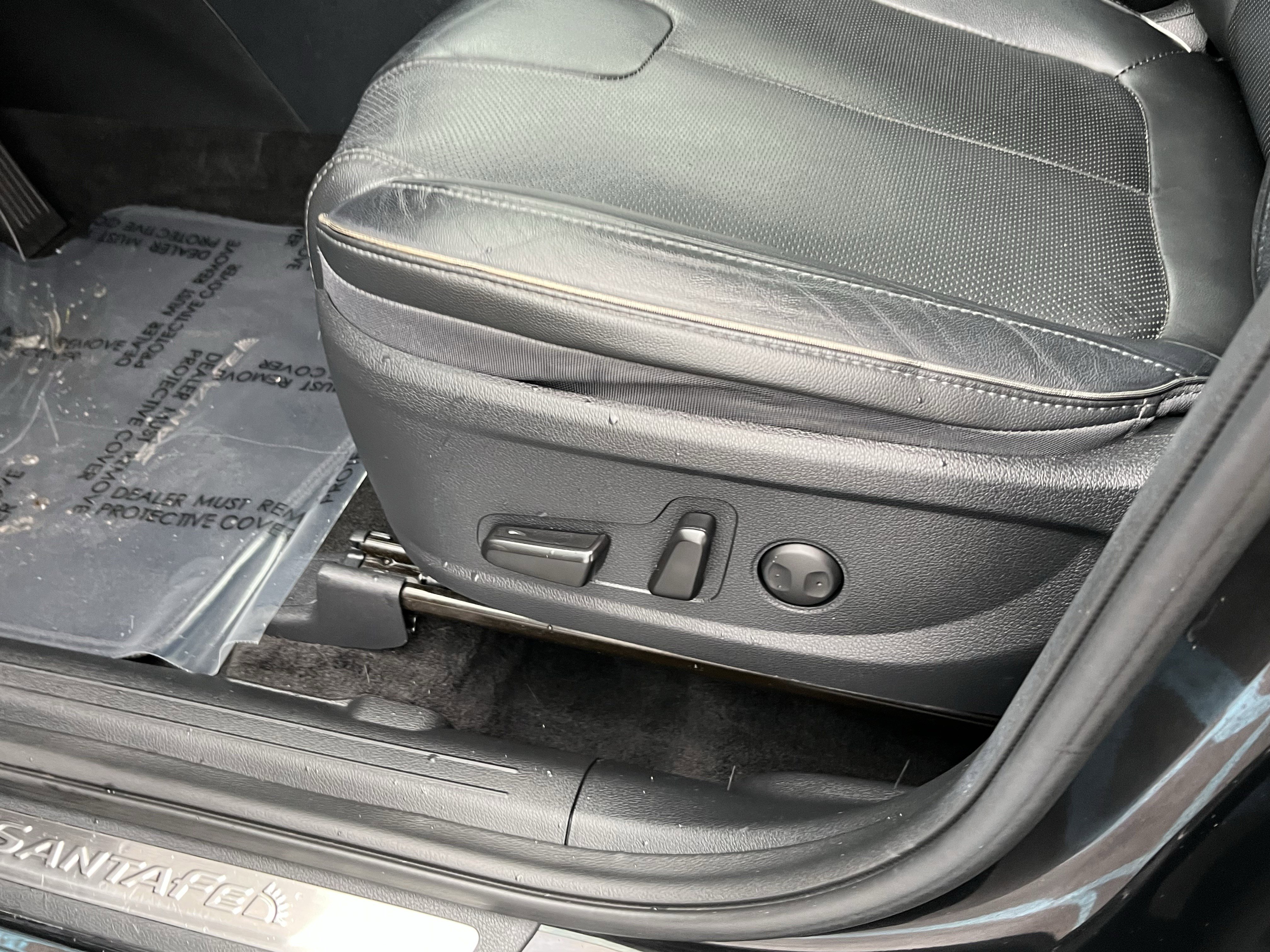 Certified 2021 Hyundai Santa Fe SEL w/ Convenience + Premium Package image 17