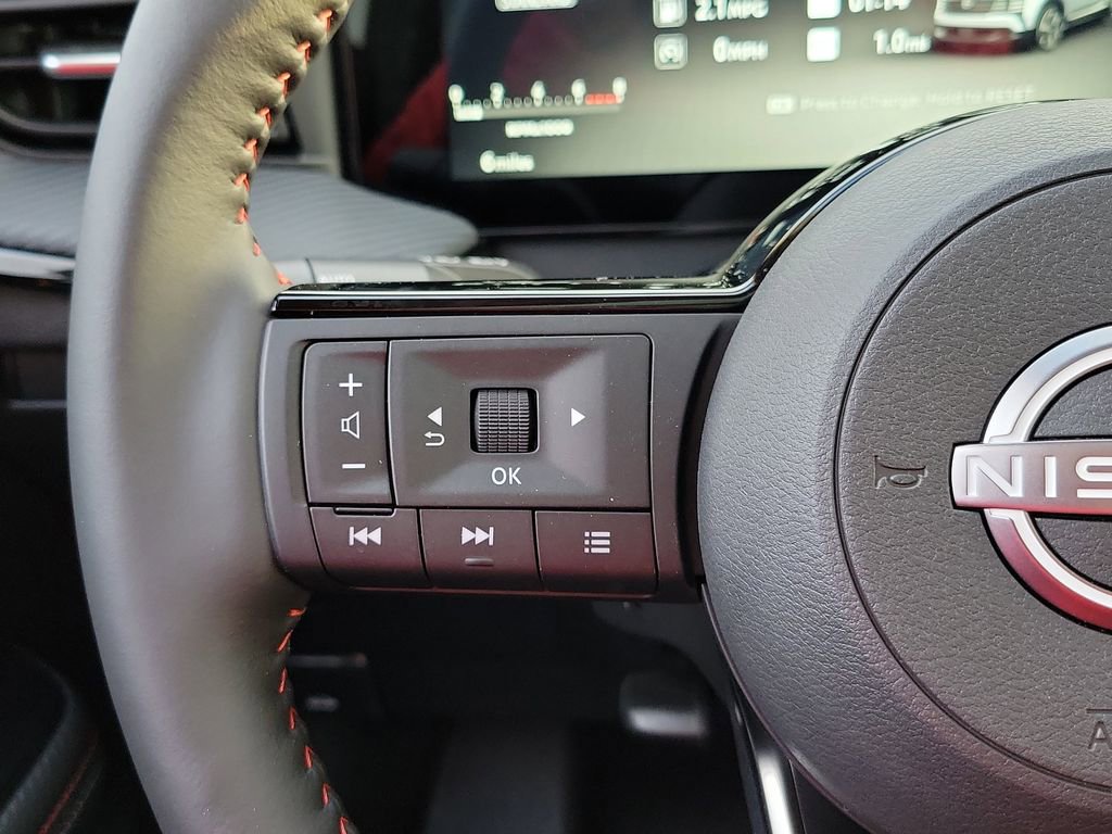 New 2026 Nissan Kicks SR w/ SR Premium Package image 6