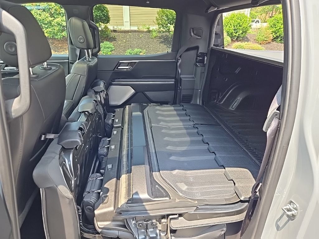 Used 2026 GMC Sierra EV Denali AWD/4WD image 54