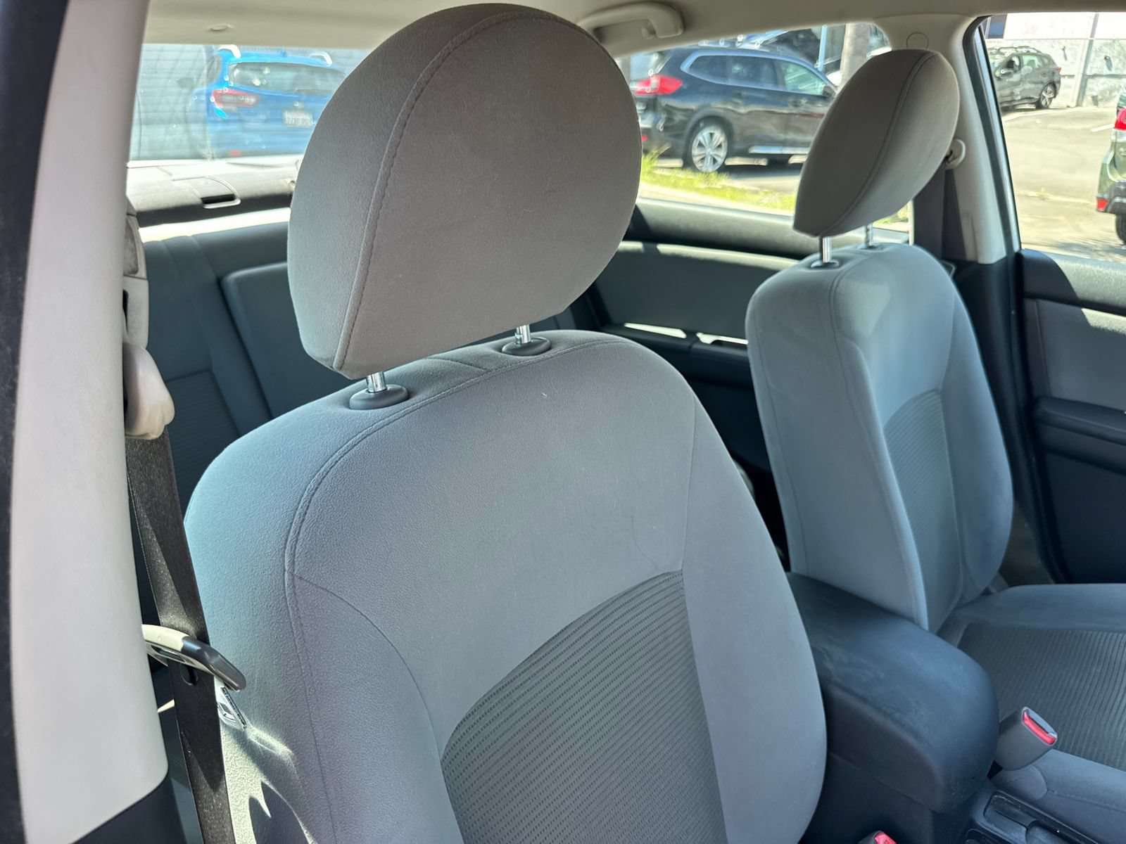 Used 2012 Nissan Sentra 2.0 SR w/ Convenience Pkg FWD image 10