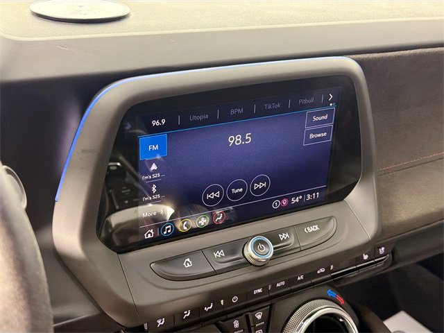 Used 2021 Chevrolet Camaro ZL1 image 13